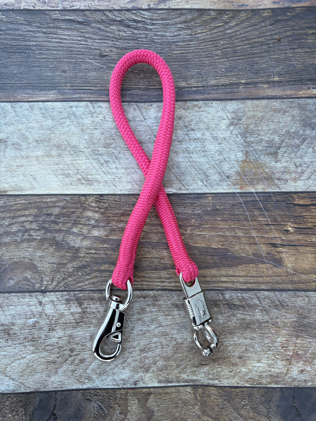 Float Tie- Pink